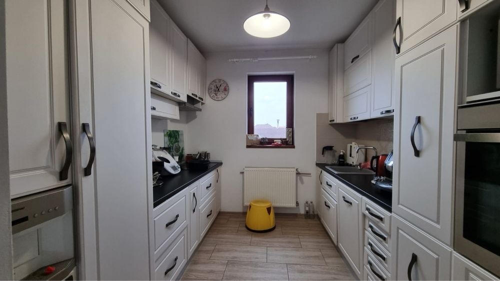 Casă , Vilă in zona Rezidentială