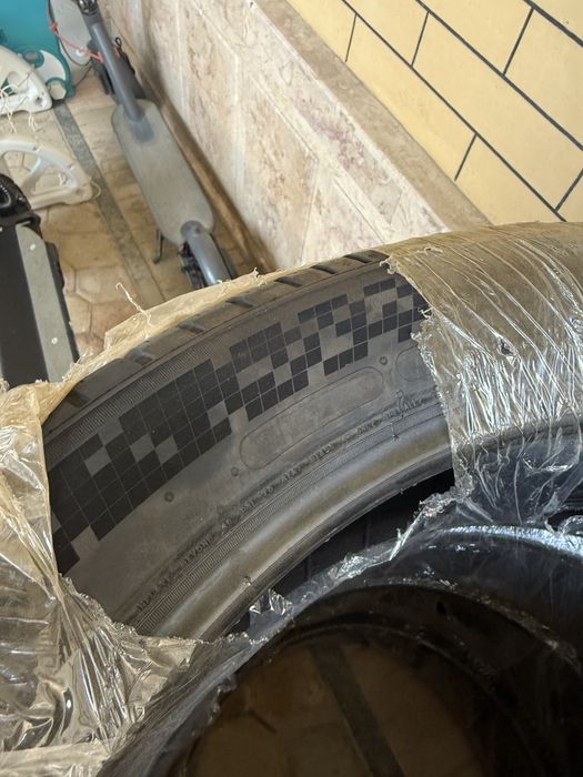 Michelin pilot sport ev 255/45R21