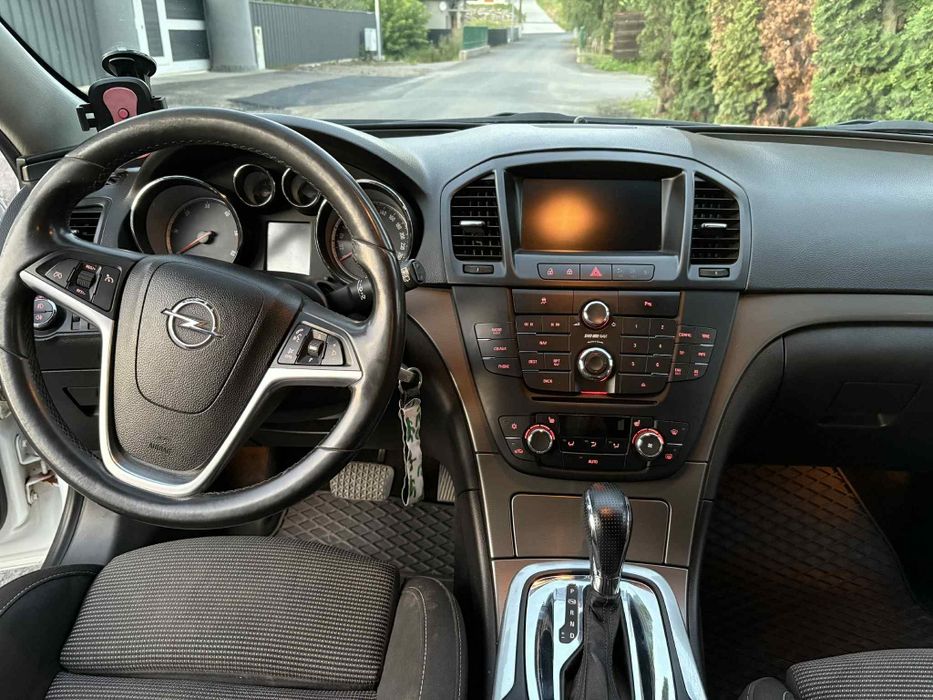 Opel Insignia 2011 2.0