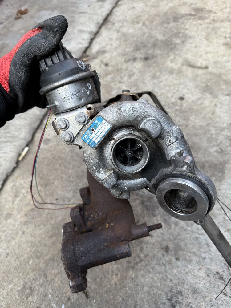 Vand turbina,turbo vw 2.0tdi \CBA\cod 03L 253 016F