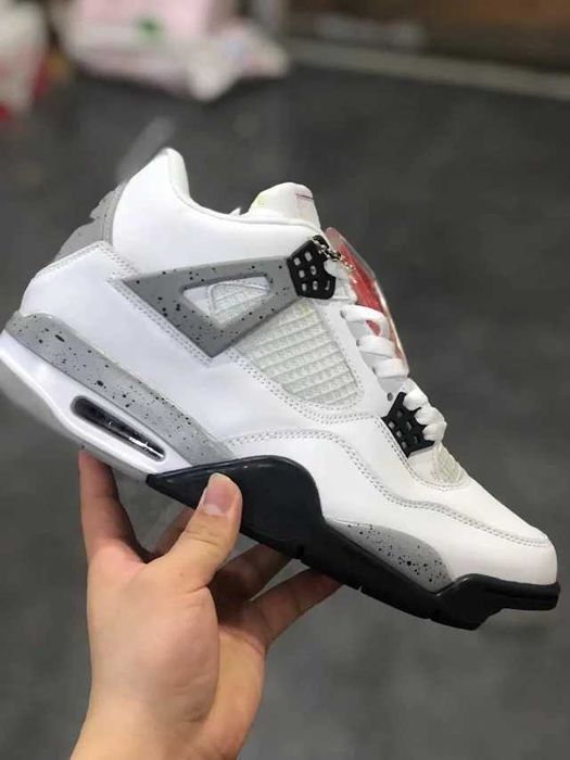 Jordan 4 White Cement ~ Marimea 36 - 45 ~ Noi