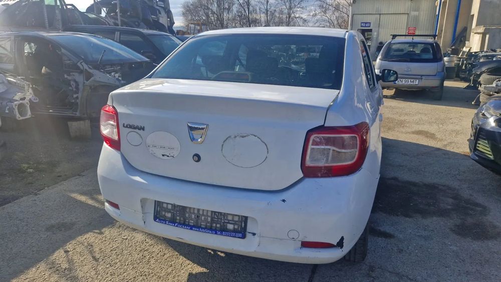 Dezmembram Dacia Logan 2 an 2015 motor 1.2 Benzina cod D4F-F7