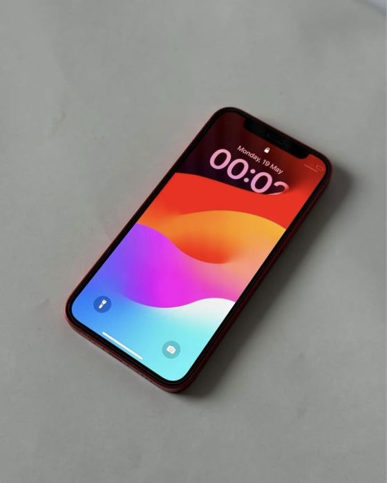 Vand / Schimb 12 mini Roșu