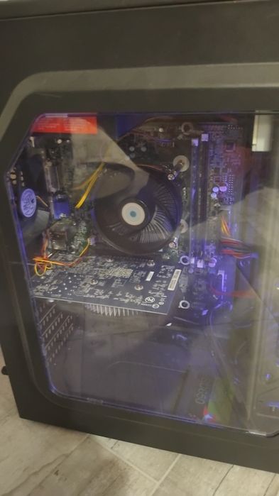 Unitate PC Intel i3,quartet core,ssd,sursa nou