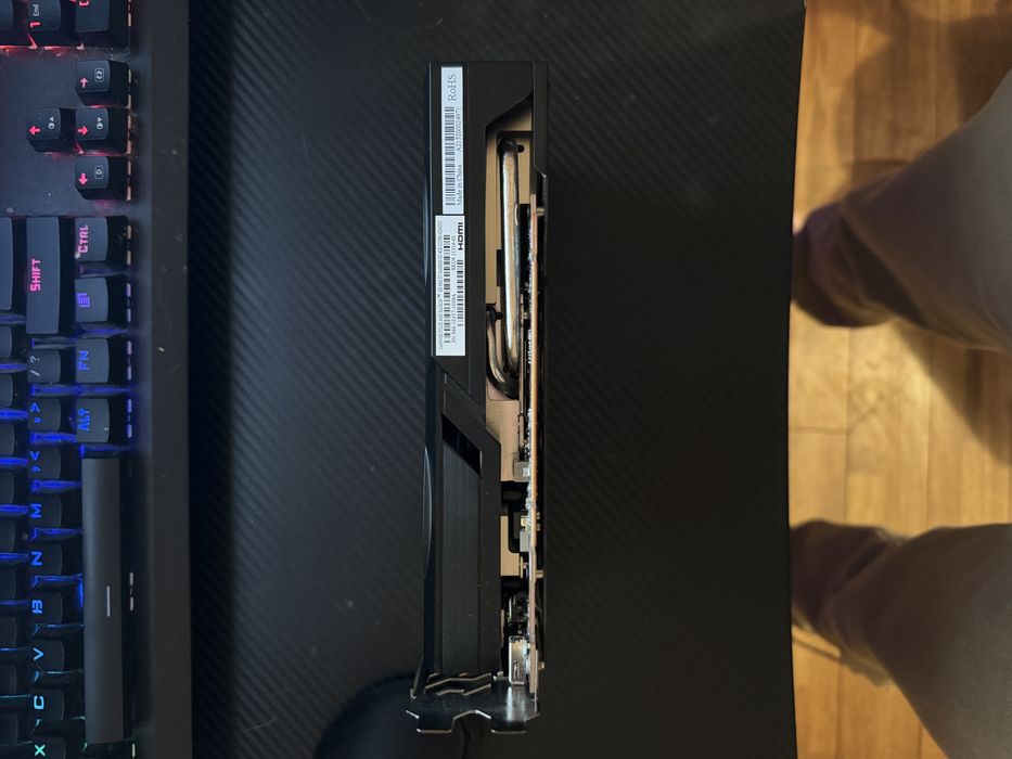 Radeon™ RX 6500 XT 4GB