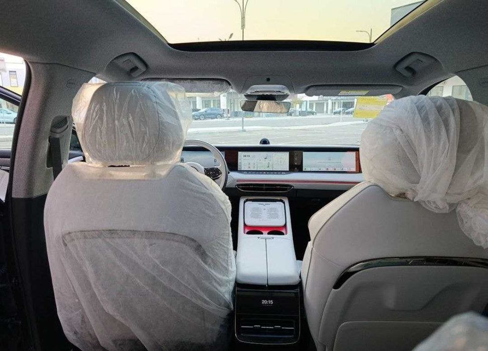 voyah free hama pozitsialari