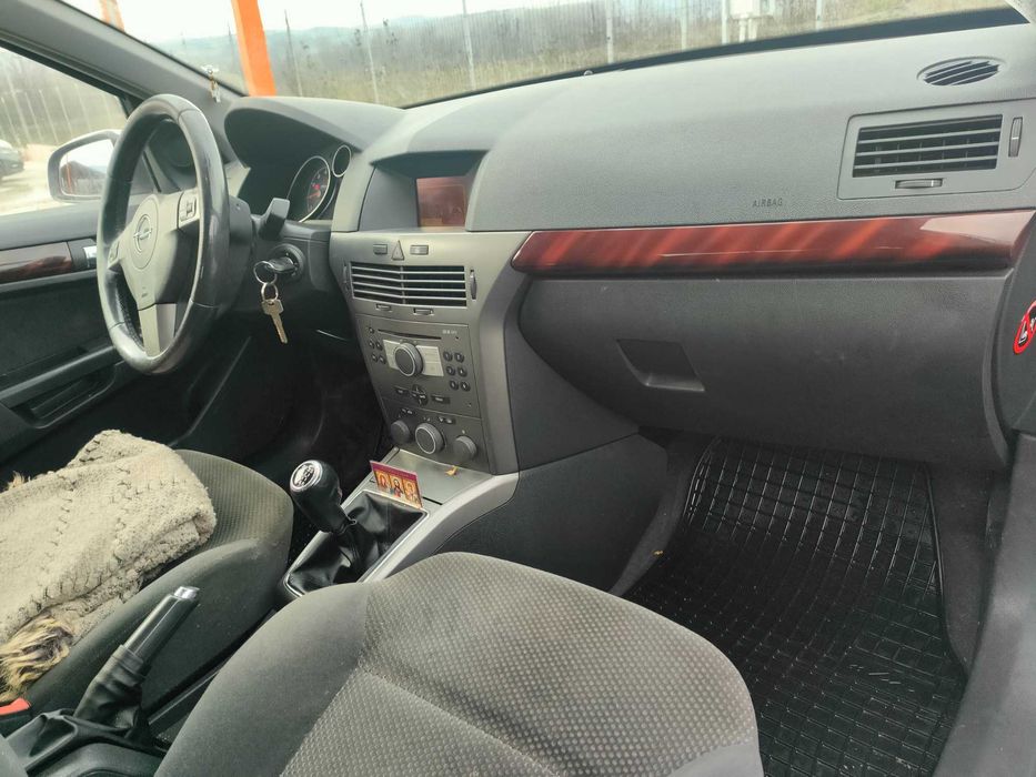 Opel Astra H - Motor 1.4 Benzină - DISTRIBUȚIE PE LANȚ