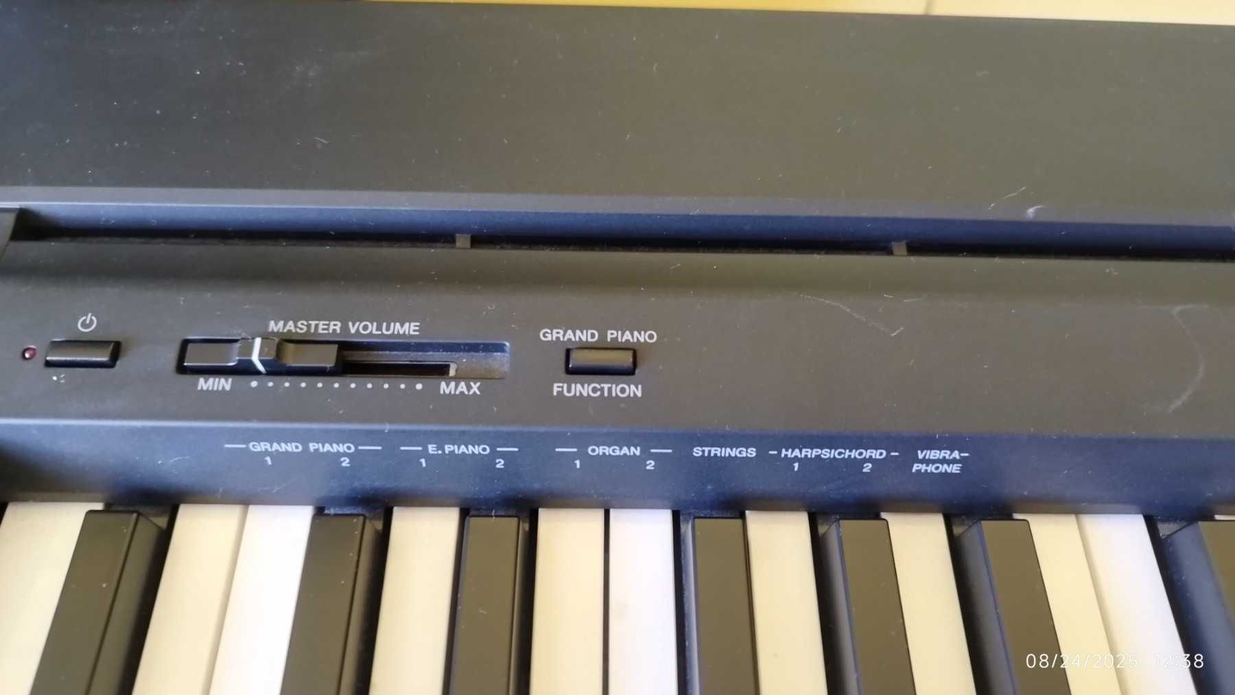Yamaha P-45 дигитално пиано