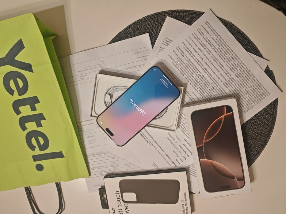 Iphone 16 pro max Desert