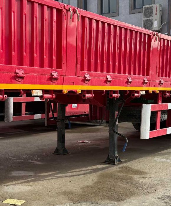 Контейнеровоз Konteyneravoz полуприцеп 60 т тайор Уселиный