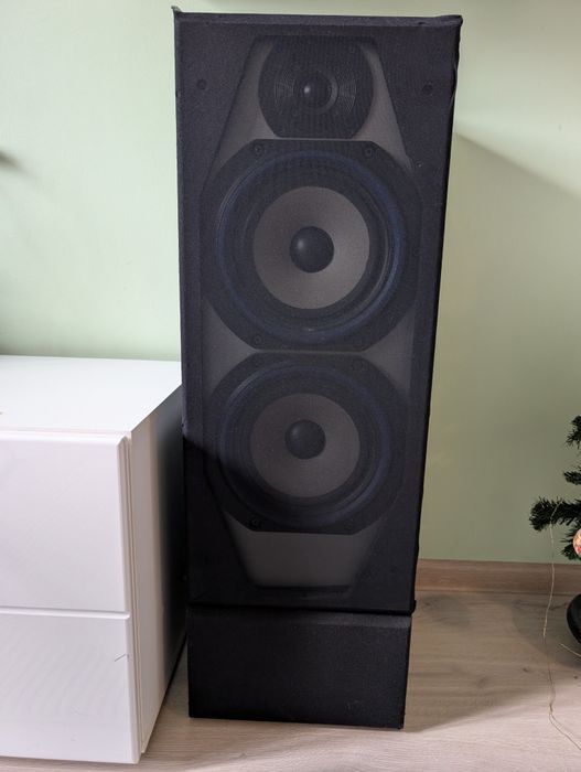 тонколони B&W Bower and Wilkins DM330