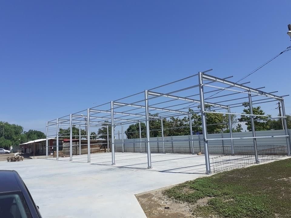 Structura hala metalica 10m x 30m x 4m