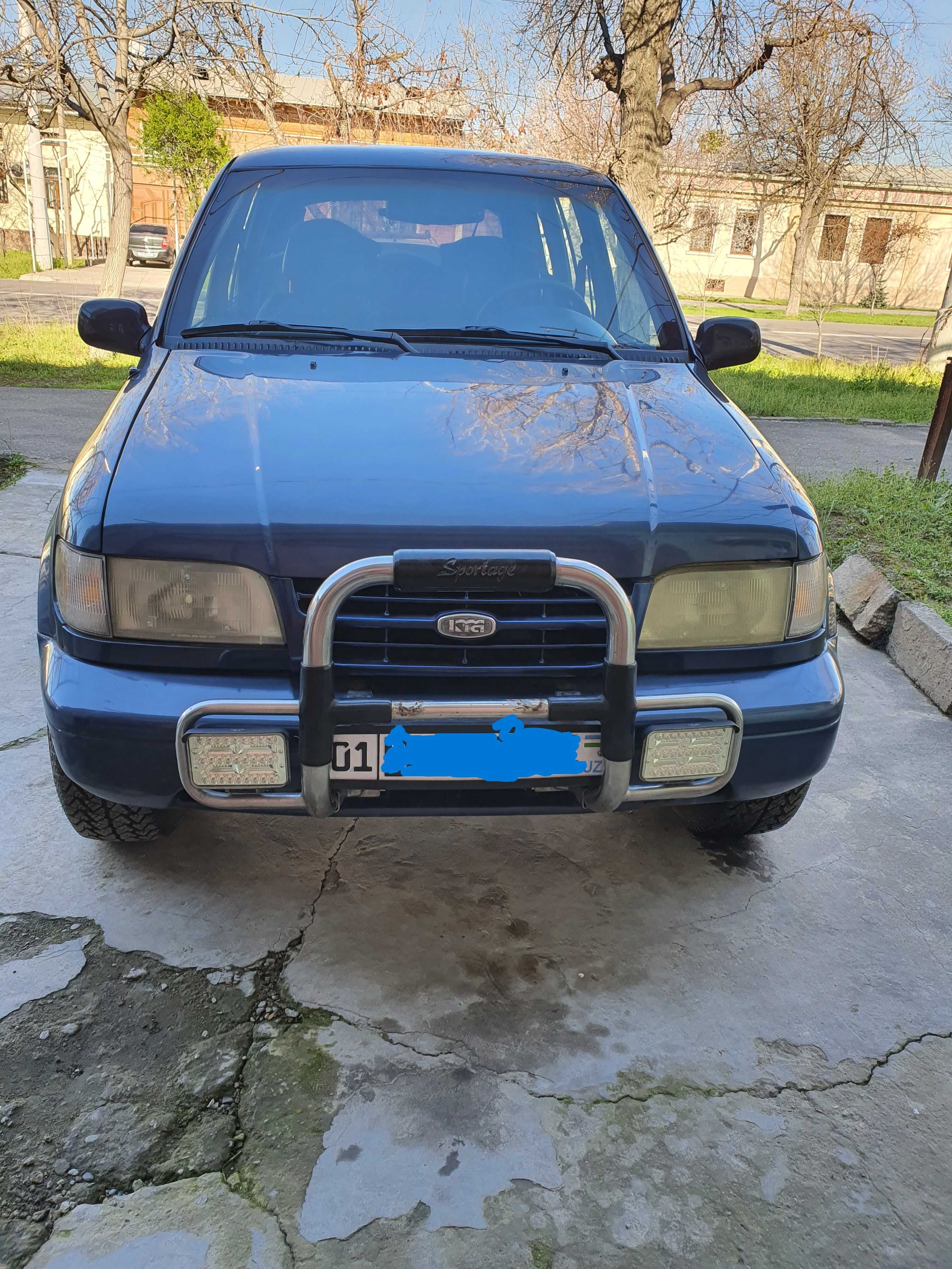Kia Sportage 1 поколение 1997 года выпуска 3.700 у.е.