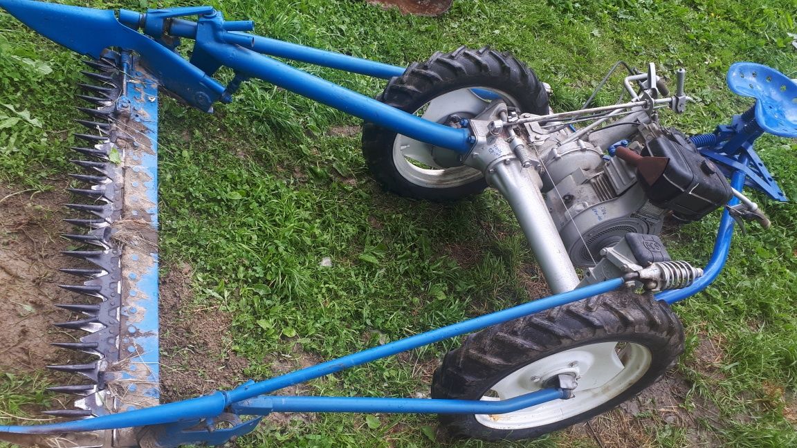 Косачка БЧС  с 4-ри скорости!   Цена 2500