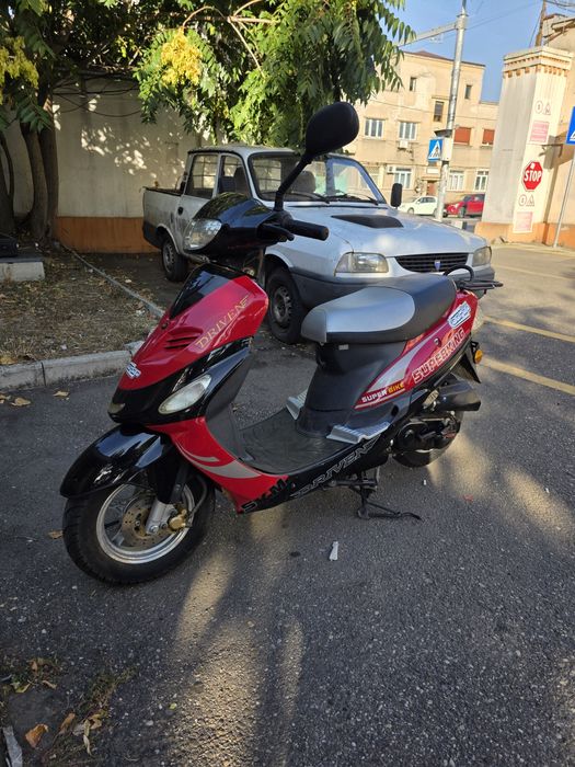 Scuter 50cc motor kimco
