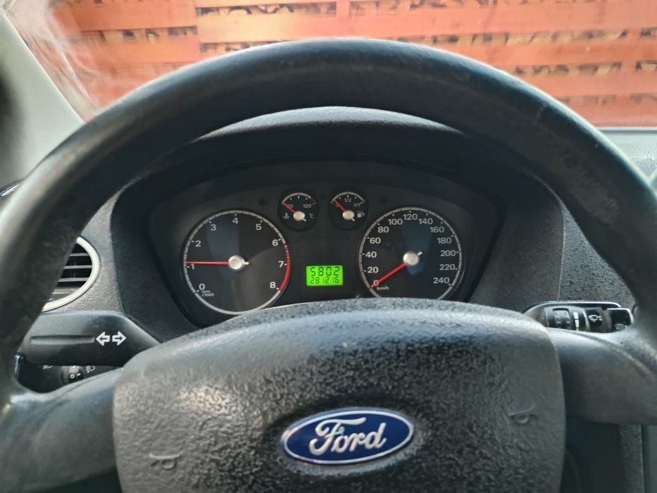 Ford Focus 2005 Benzina