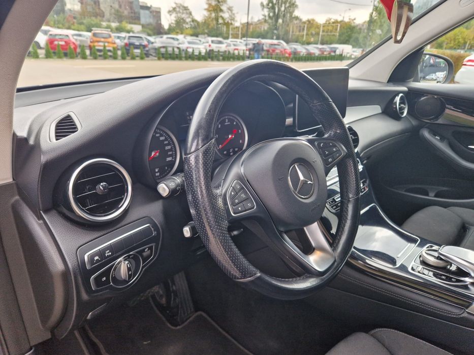 Merecedes-Benz GLC 250D 4Matic 204cp