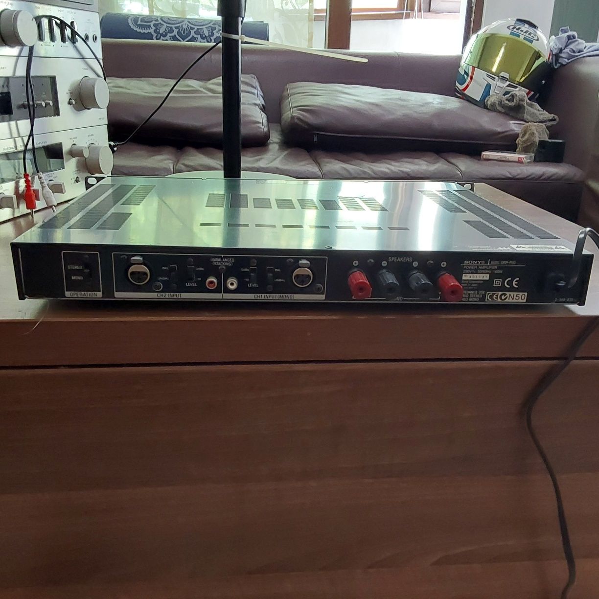Vând Amplificator de pute Sony SRP-P50