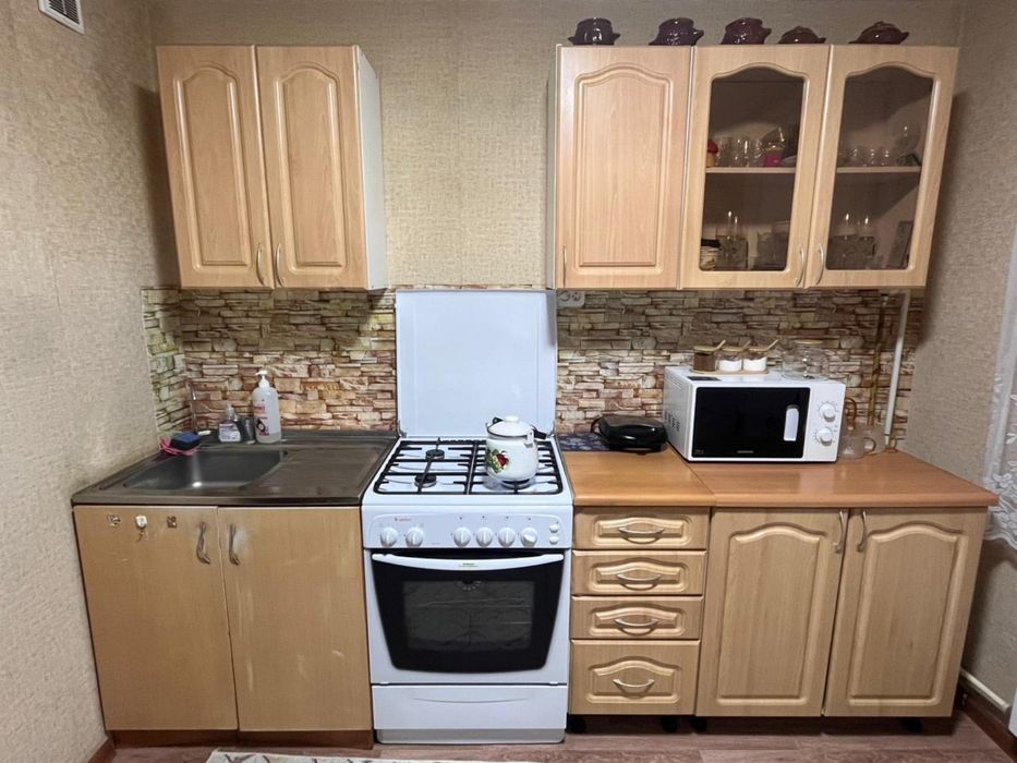 Продам кухонны гарнитур/ шкафчики