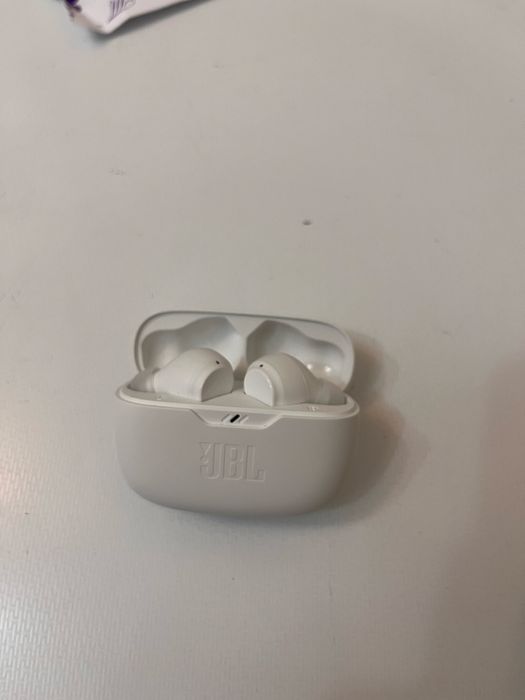 наушники оригинальные беспроводные JBL Wave Beam
