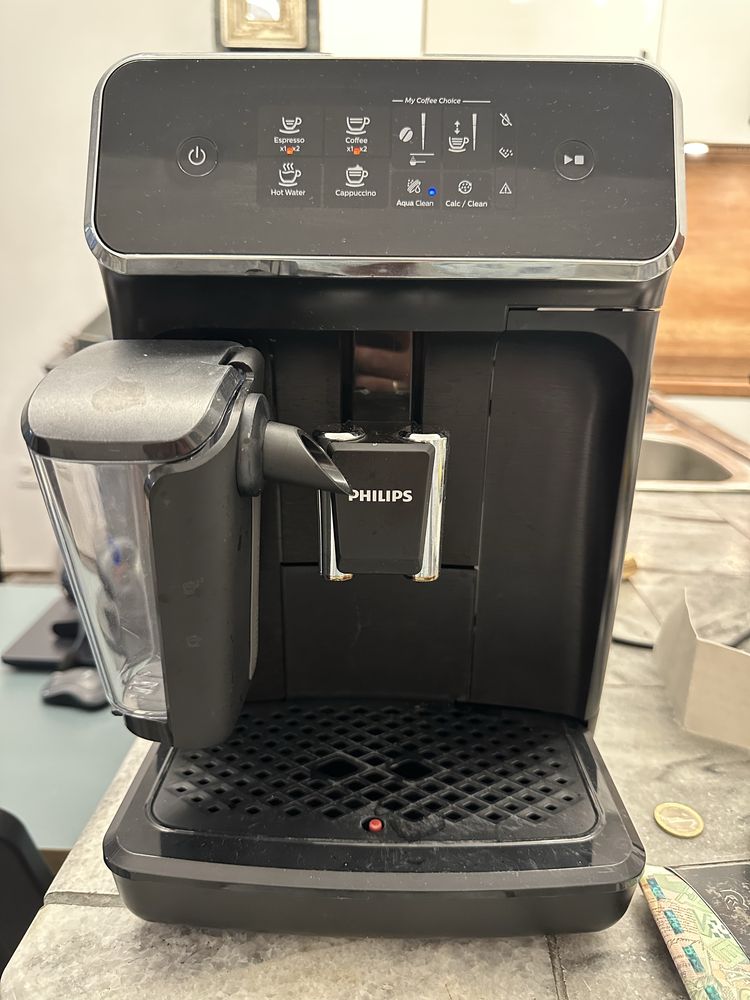 Кафеавтомат Philips Latte go