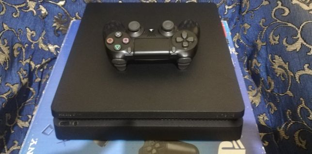 PS 4 1терабайт Игровая приставка Прошитая с Хитами на борту, 20 Игр