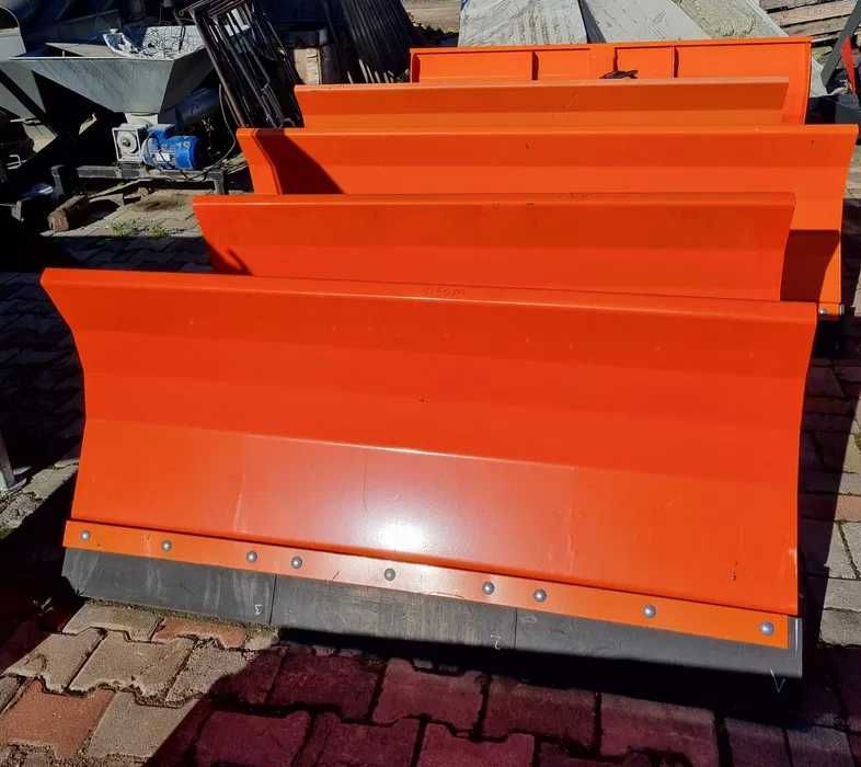 Piesa   Lama curatat zapada