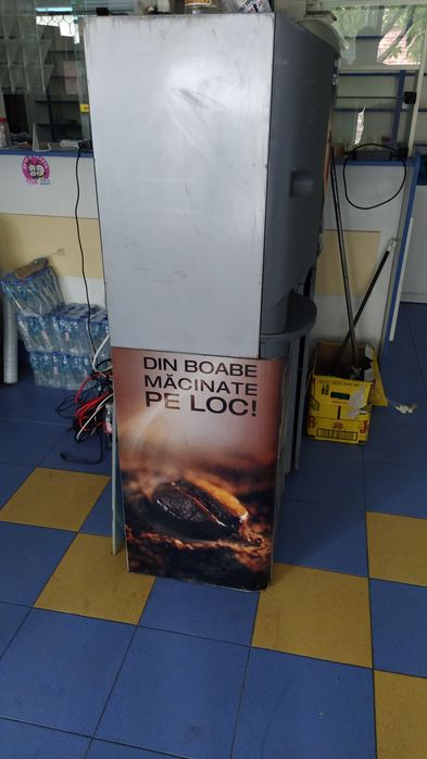 Кафе машина zanussi Brio