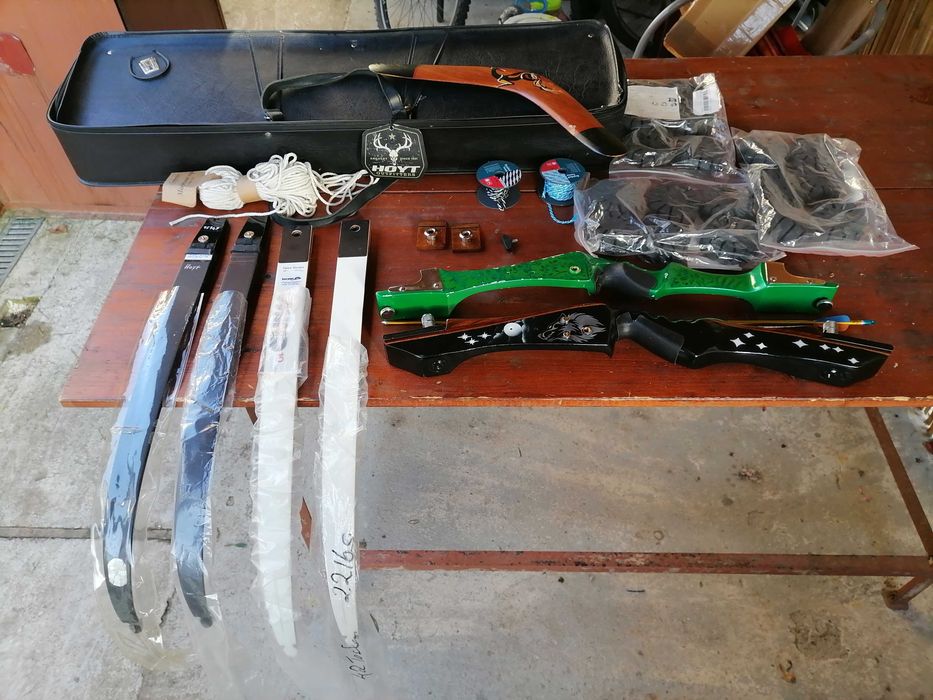 Arc  Samik, Hoyt, Bumerang