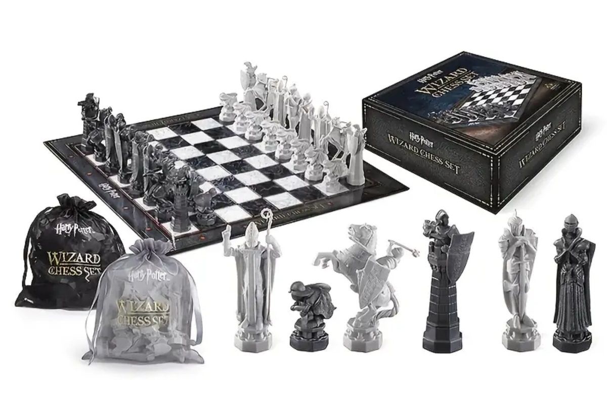 Игра шах The Noble Collection Harry Potter Wizard Chess Set