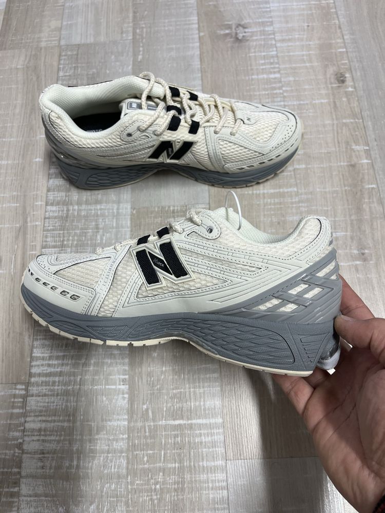 New balance 1906R CORDURA TAN BLACK 41,42,43