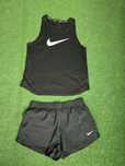 Къси панталони или потник за спорт Nike