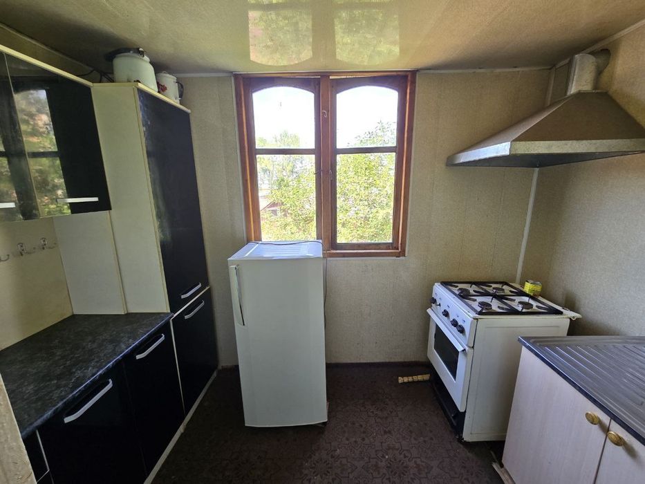 Zudlik bilan frunze massifda  1 xonali kvartira sotiladi