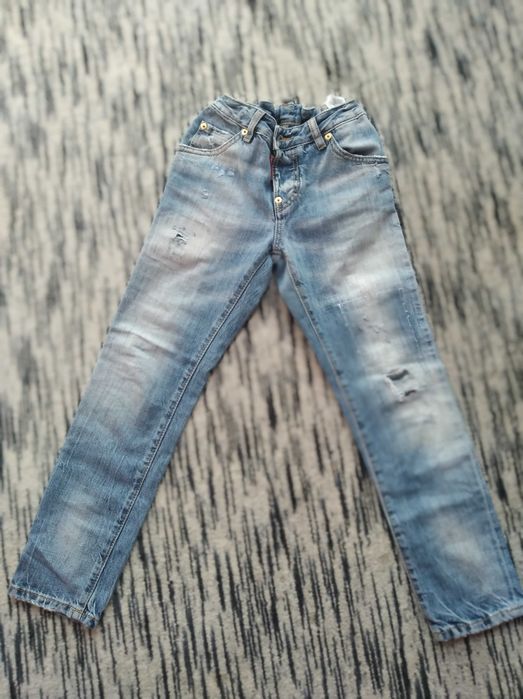 Оригинални дънки Dsquared2 за 140 см-20 лв