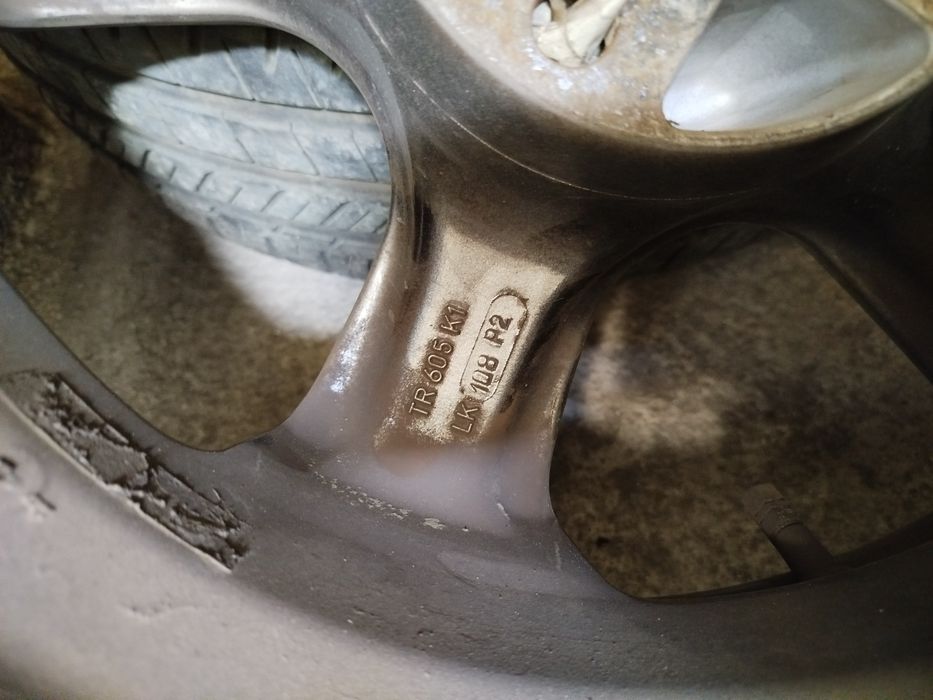 Лети джанти Rial 15" J6 4х108 с летни гуми 195/65/15