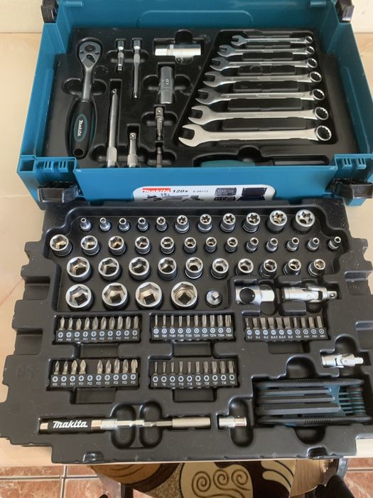 Makita 120x trusa de chei