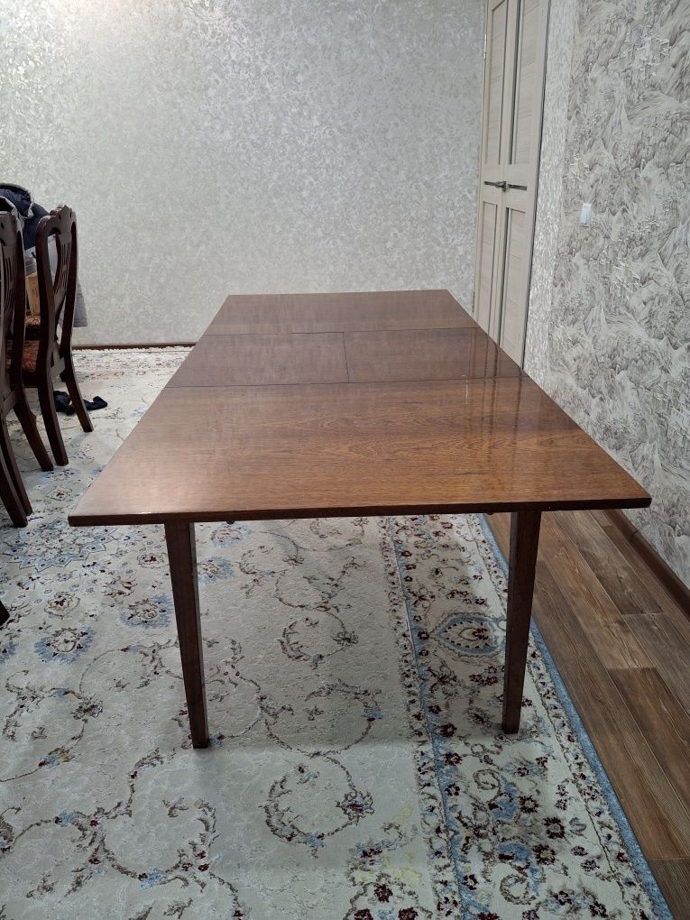 Продам стол сатылады