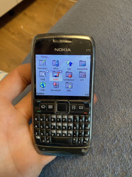 Nokia e71 stare foarte buna