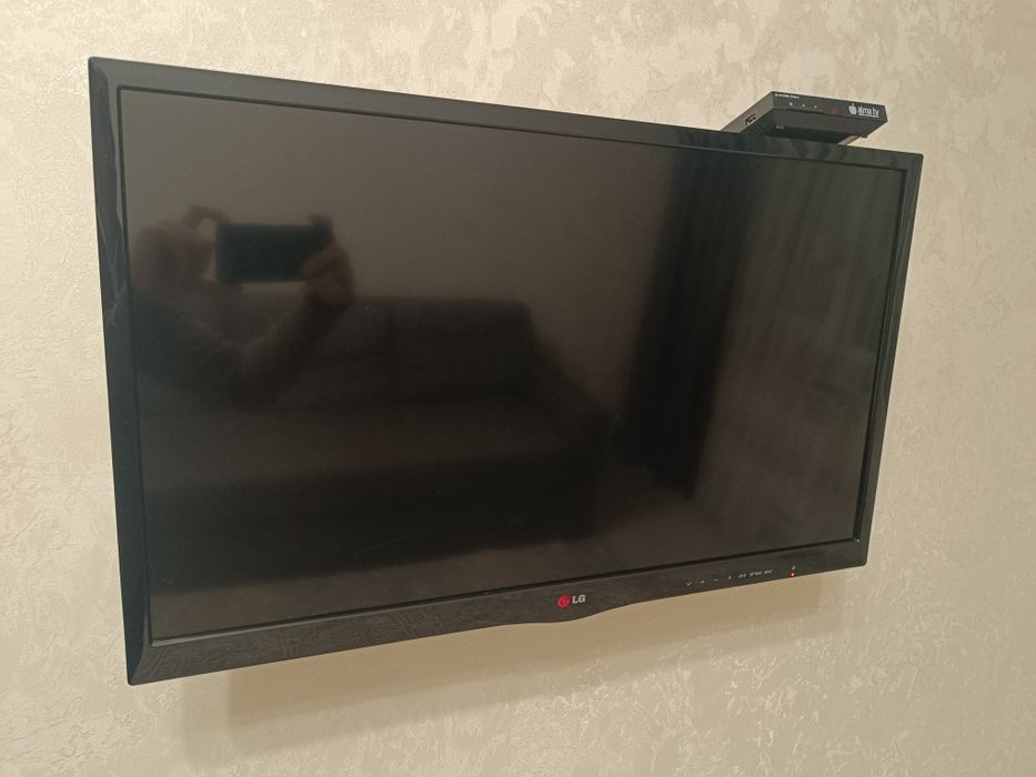 Телевизор LG 81см