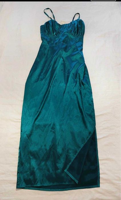 Rochie de seară/ocazie satin verde