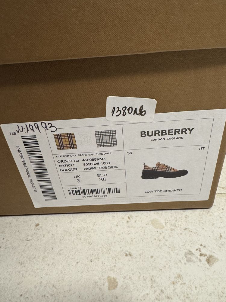 Дамски обувки Burberry