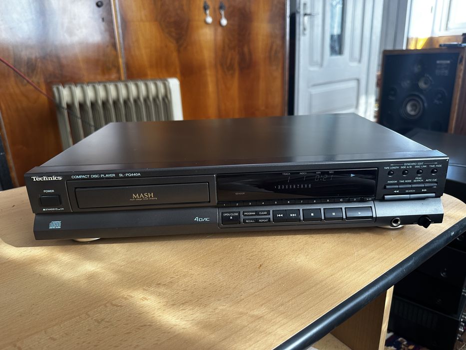 Cd player Technics Sl-Pg440A cu telecomanda
