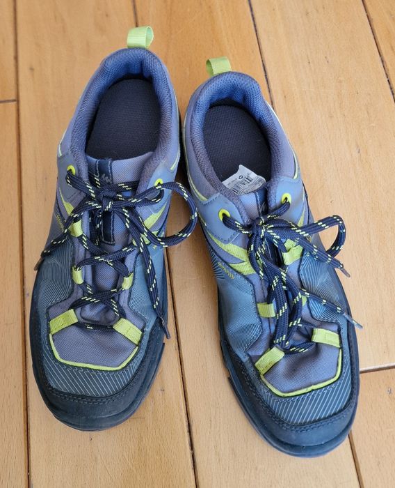 Детски туристически обувки Quenchua