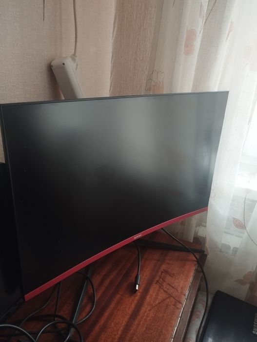 Игровой монитор.
