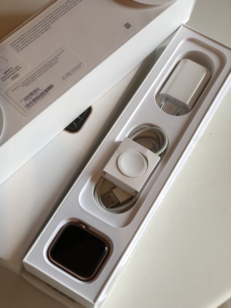 Apple watch 5 series 44