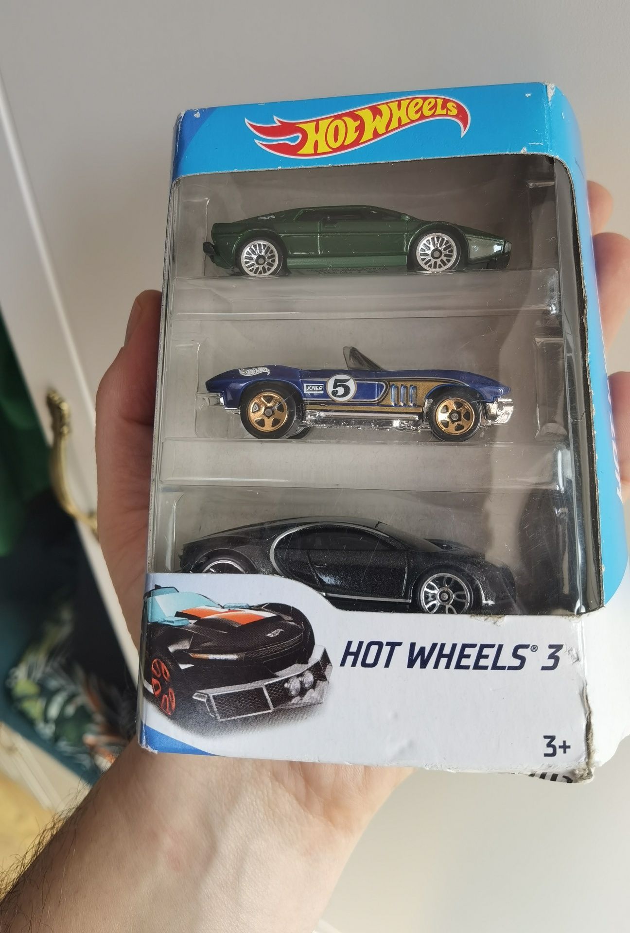 Set Hot Wheels 2019 Lotus, Chevrolet, Bugatti