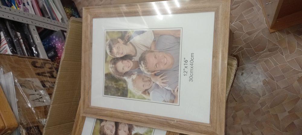 Фоторамки 30×40 багет