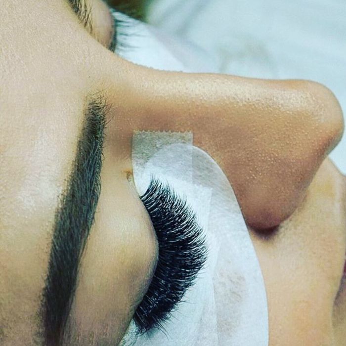 Акция Нарашивание ресниц