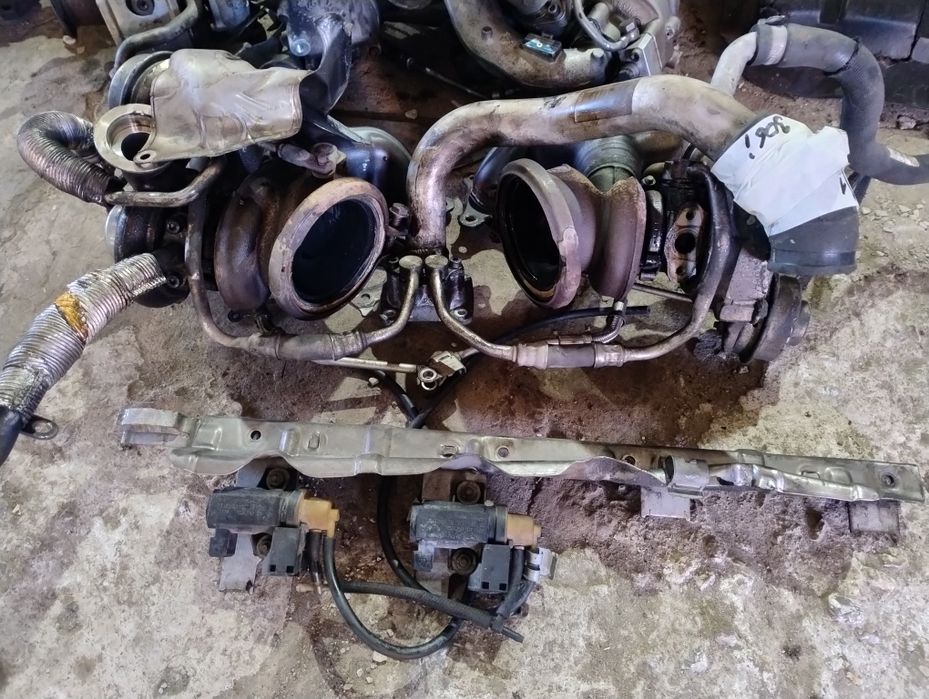 Комплект турбини за БМВ N54 B30 BMW 335i 335xi N54 E90 E91 E92 E93