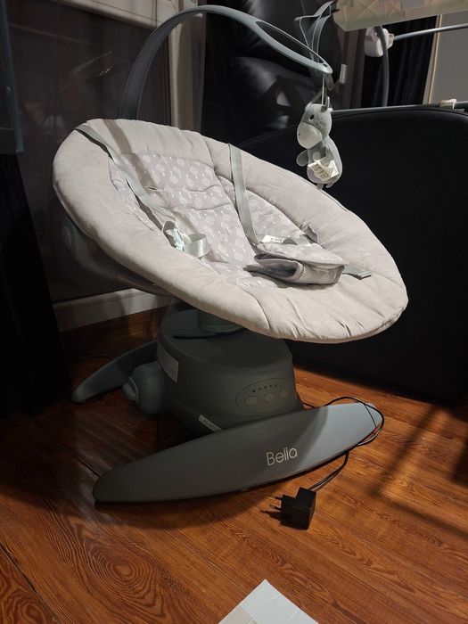 Бебешка люлка Bella